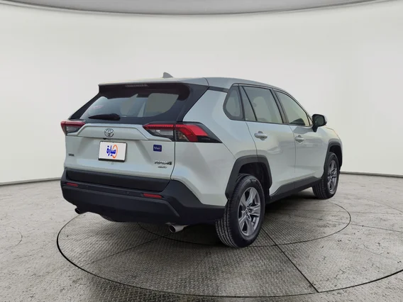Toyota RAV4 LE 2022 