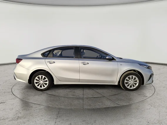 Kia Cerato L 2023 