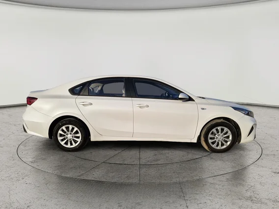 Kia Cerato L 2023 