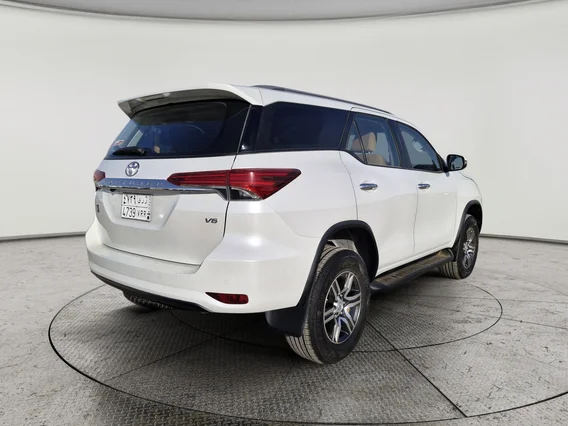 Toyota Fortuner VX 2023 دبل