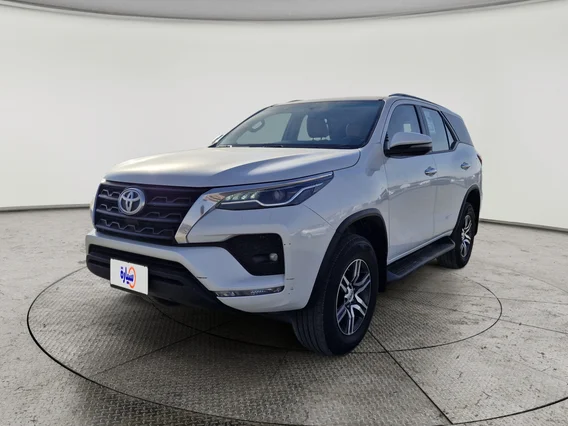 Toyota Fortuner VX 2023 دبل