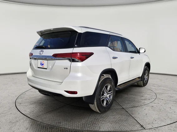 Toyota Fortuner VX 2023 دبل