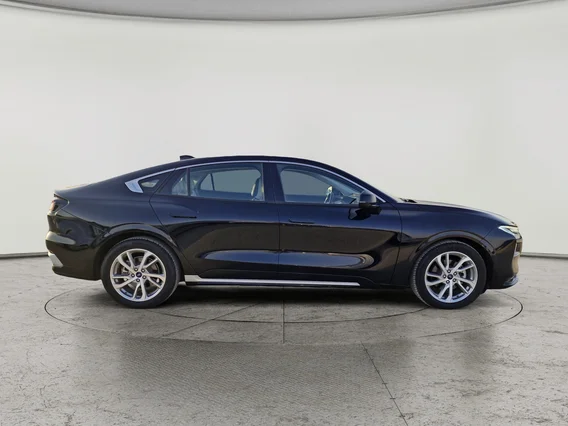 Ford Taurus Trend 2023 