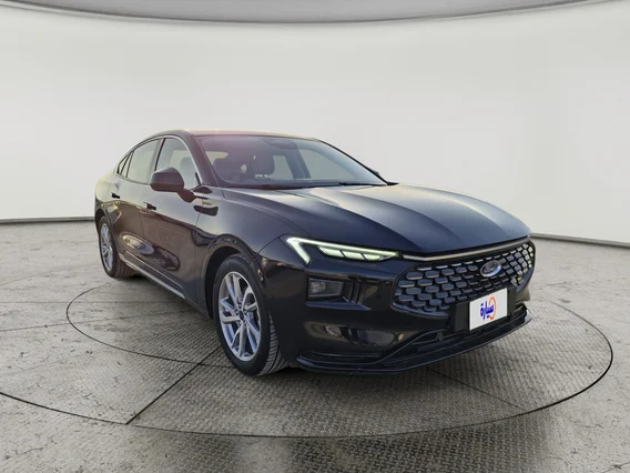 Ford Taurus Trend 2023 