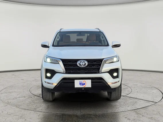 Toyota Fortuner VX 2023 دبل