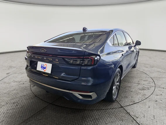 Ford Taurus Trend 2023 