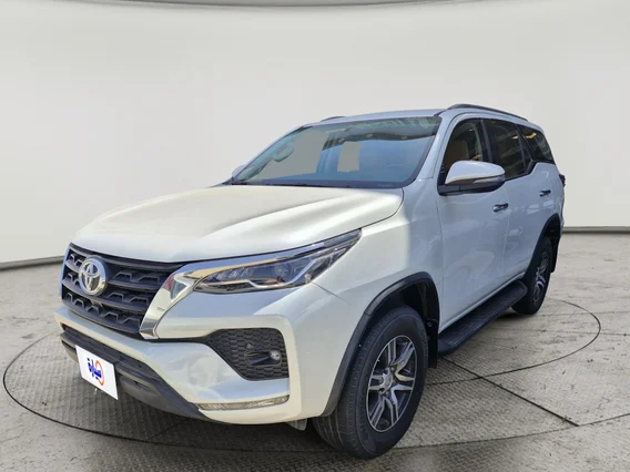 Toyota Fortuner VX 2023 دبل
