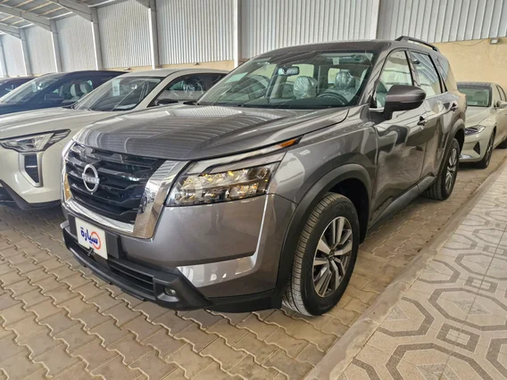 Nissan Pathfinder S 2023 