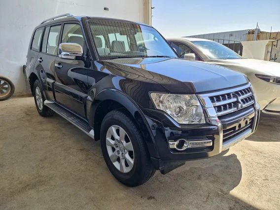 ميتسوبيشي باجيرو GLS 5Doors 2020 دبل
