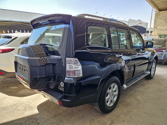ميتسوبيشي باجيرو GLS 5Doors 2020 دبل