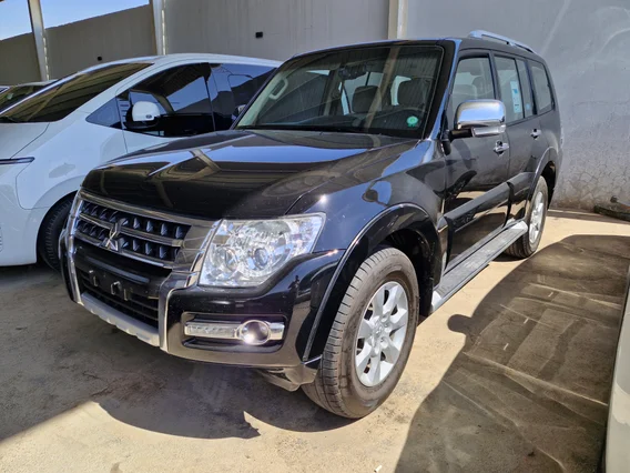 ميتسوبيشي باجيرو GLS 5Doors 2020 دبل