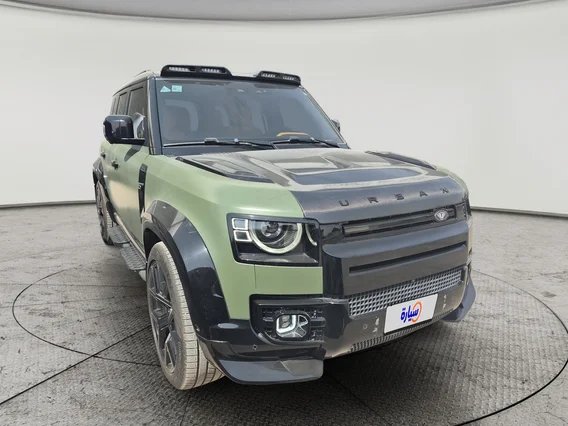لاند روفر ديفندر HSE P400 2021 