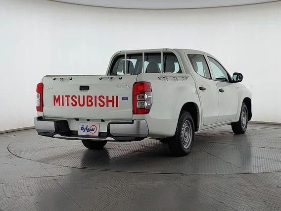 Mitsubishi L200 DC 4x2 2022 
