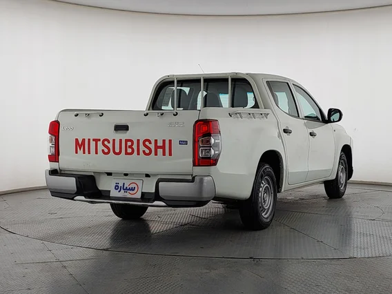Mitsubishi L200 DC 4x2 2022 