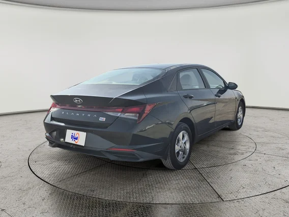 Hyundai Elantra Smart 2023 