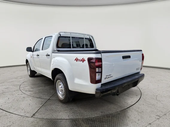 ايسوزو دي ماكس SC 4x4 Diesel 2022 دبل