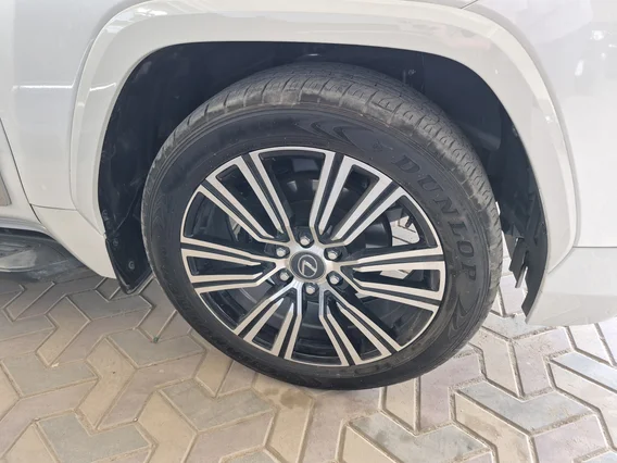 لكزس LX 600 2024 