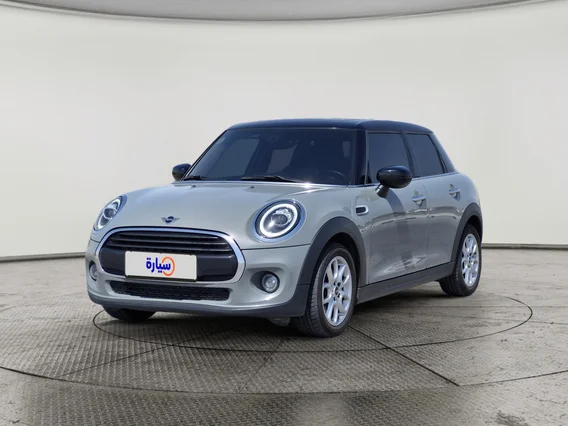 Mini Cooper Half Full 2021 