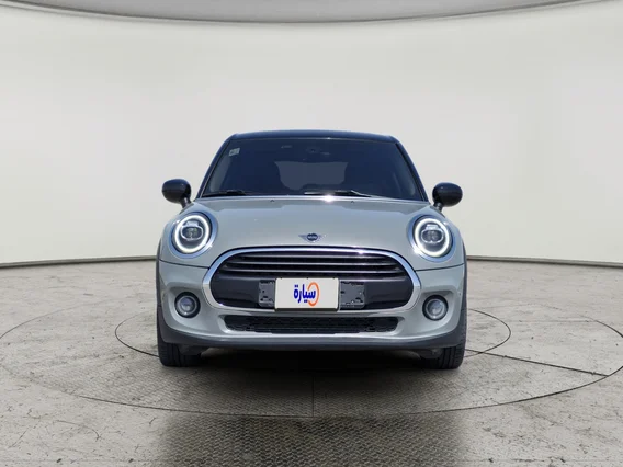 Mini Cooper Half Full 2021 