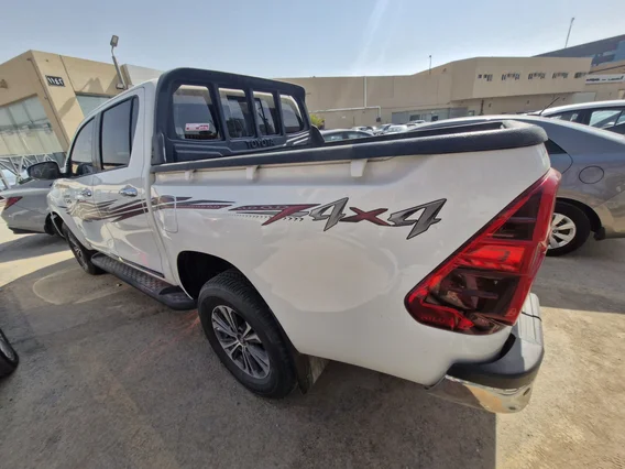 تويوتا هايلكس SGLX 4X4 AT DSL 2024 دبل