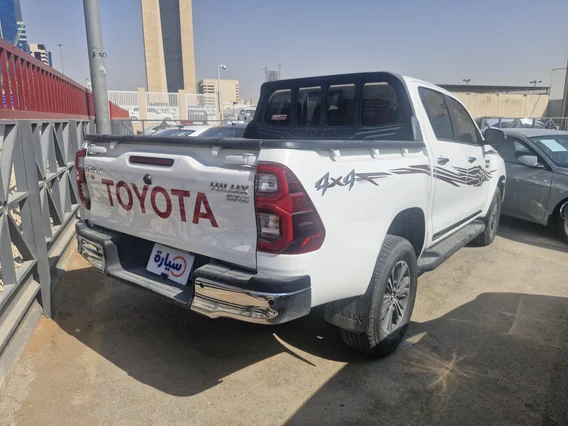 تويوتا هايلكس SGLX 4X4 AT DSL 2024 دبل