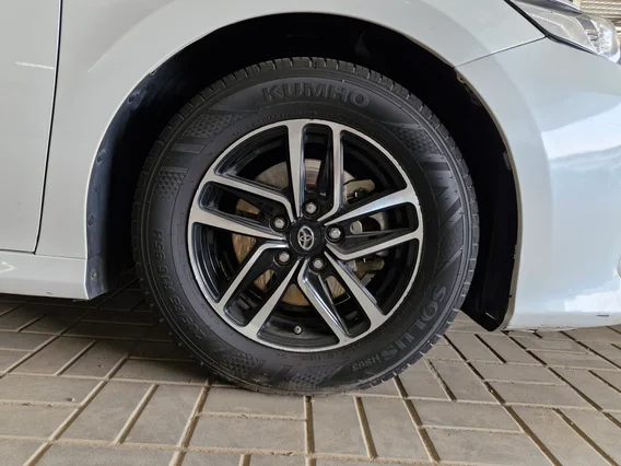 Toyota Camry  LE 2023 