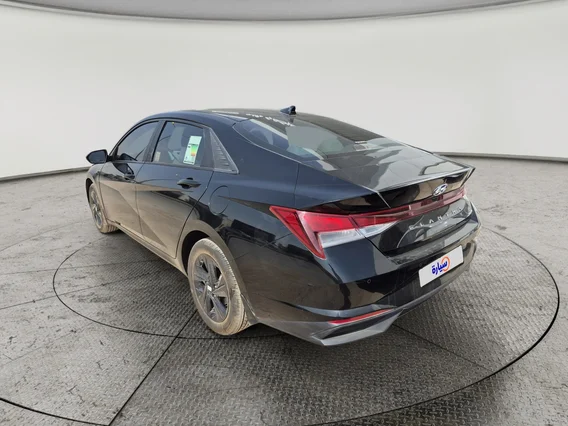 Hyundai Elantra Smart 2023 