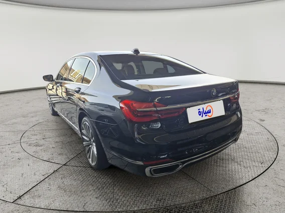 BMW 7 Series 740Li 2019 