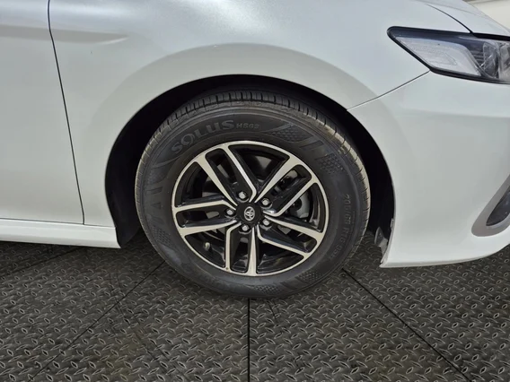 Toyota Camry  LE 2023 