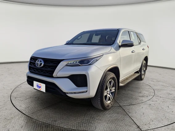 Toyota Fortuner GX 2023 