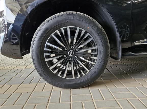 Nissan Patrol Platinum 2022 دبل