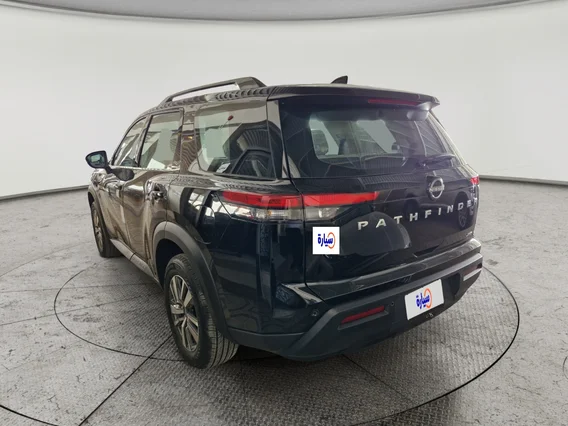 Nissan Pathfinder S 2023 