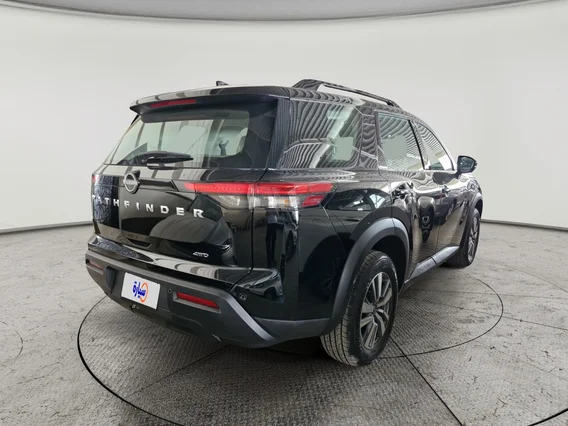 Nissan Pathfinder S 2023 