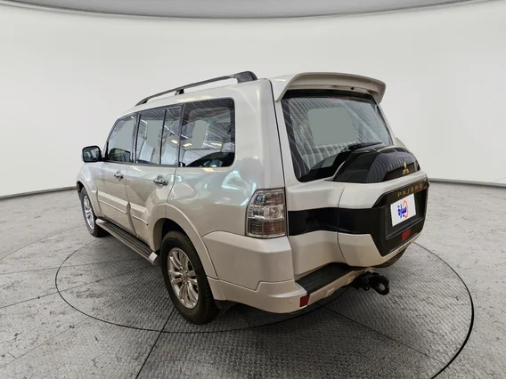 Mitsubishi Pajero GLS 5Doors 2022 دبل