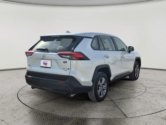 Toyota RAV4 LE 2023 