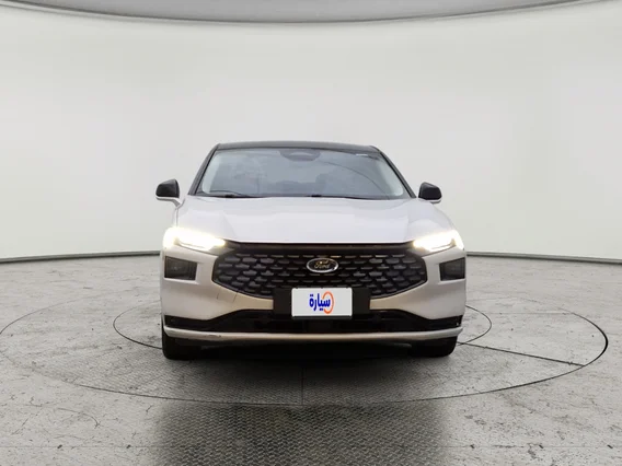 Ford Taurus Titanium 2023 