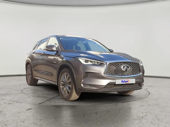 انفنتي QX50 لوكس 2022 