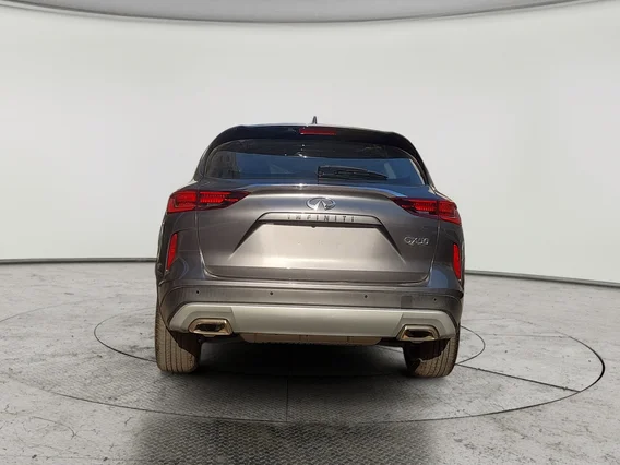 انفنتي QX50 لوكس 2022 