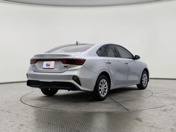 Kia Cerato GL 2024 