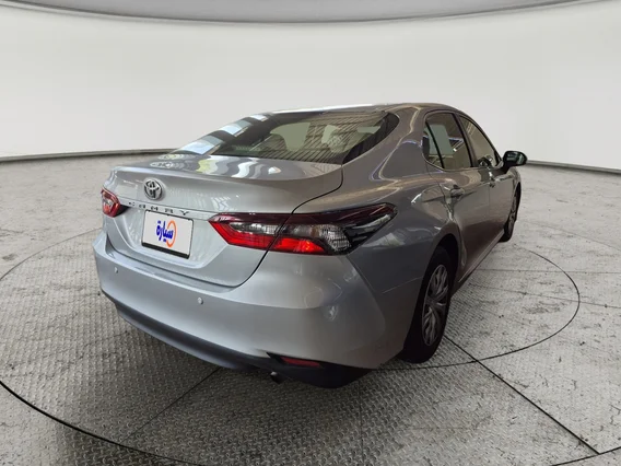 Toyota Camry  LE 2022 