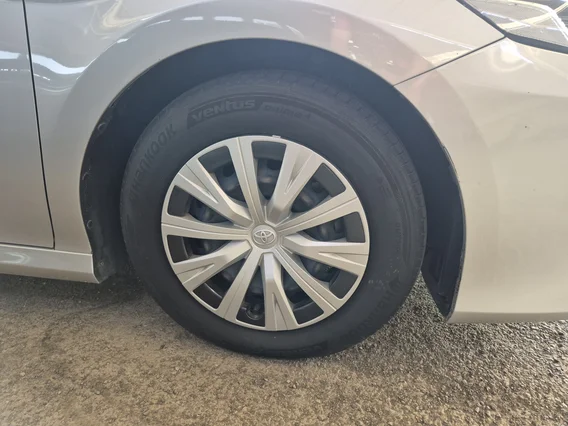 Toyota Camry  LE 2022 