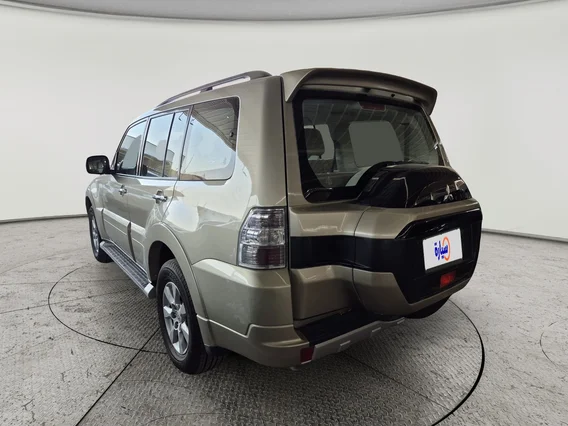 ميتسوبيشي باجيرو GLS 5Doors 2020 دبل