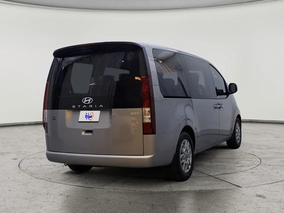 Hyundai Staria Van 2025 