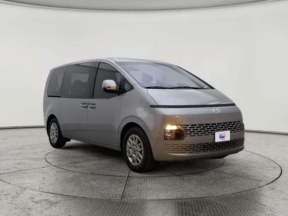 Hyundai Staria Van 2025 