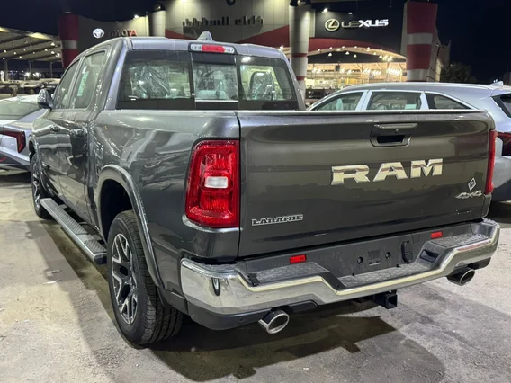 Dodge Ram LARAMIE 2025 دبل