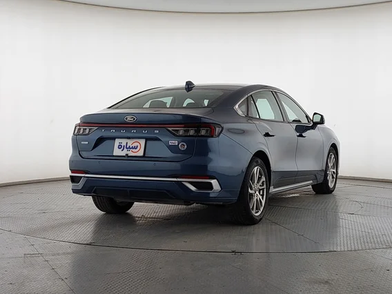 Ford Taurus Trend 2023 