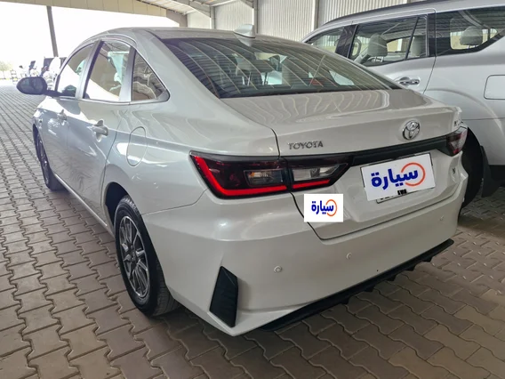 Toyota Yaris  Y 2024 