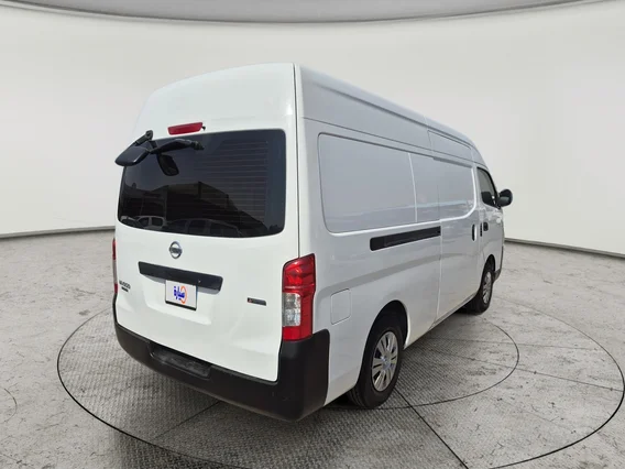 نيسان باص اورفان NV350 2021 