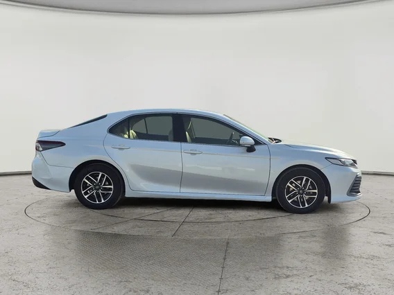 Toyota Camry  LE 2023 