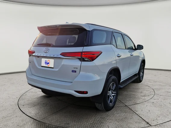 Toyota Fortuner VX 2023 دبل